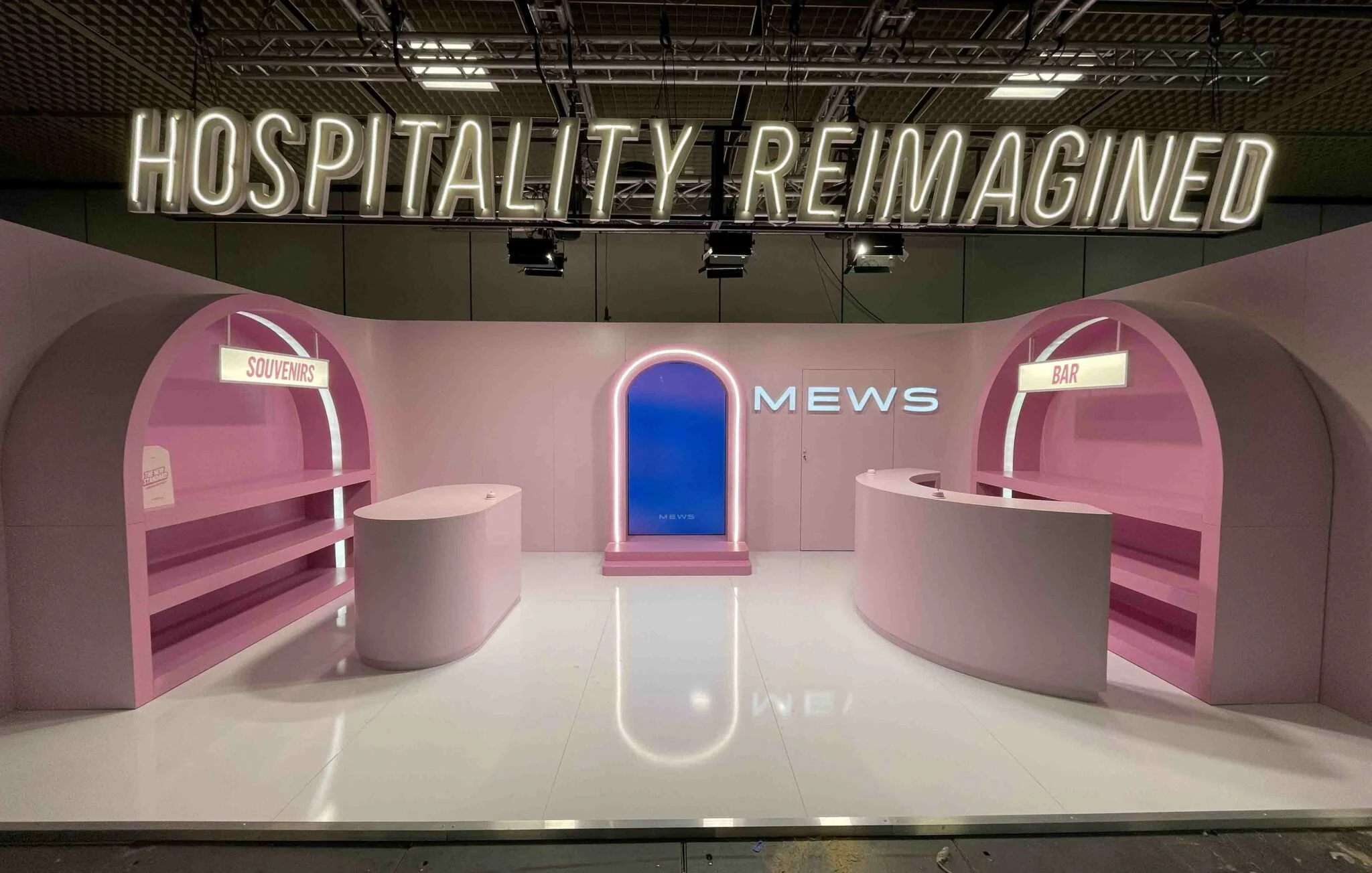 bespoke stand london